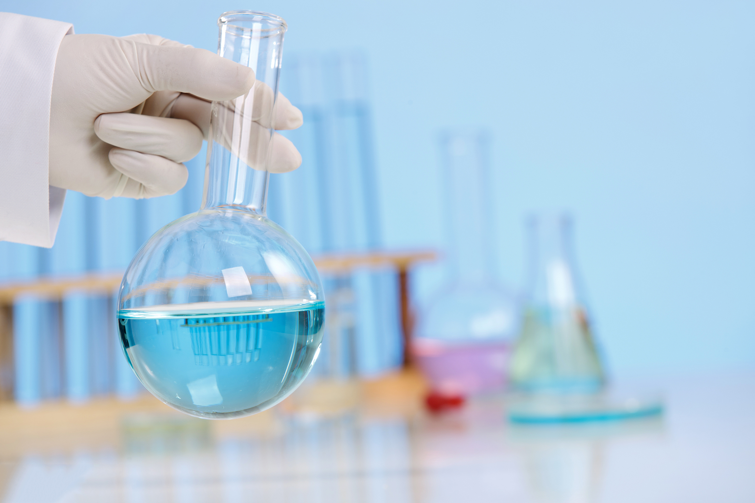 臺(tái)大啟動(dòng)檢驗(yàn)服務(wù)，Dr.klatz牛樟芝首批通過檢測，引領(lǐng)室內(nèi)環(huán)境安全新標(biāo)準(zhǔn)